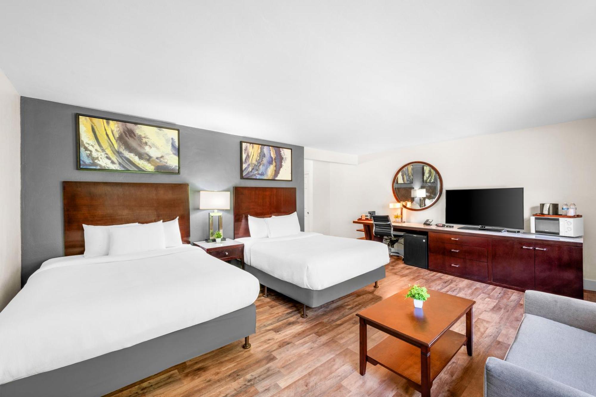 Quality Inn & Suites Джексон Екстер'єр фото