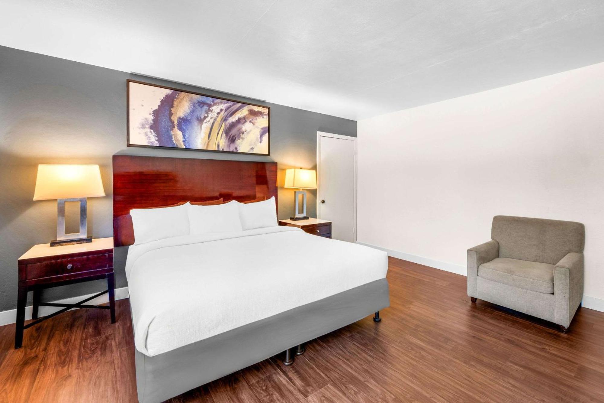 Quality Inn & Suites Джексон Екстер'єр фото